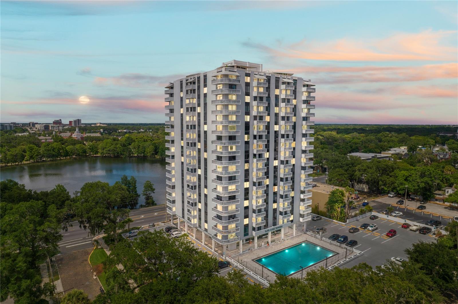 400 E COLONIAL DR #402, ORLANDO, FL, 32803