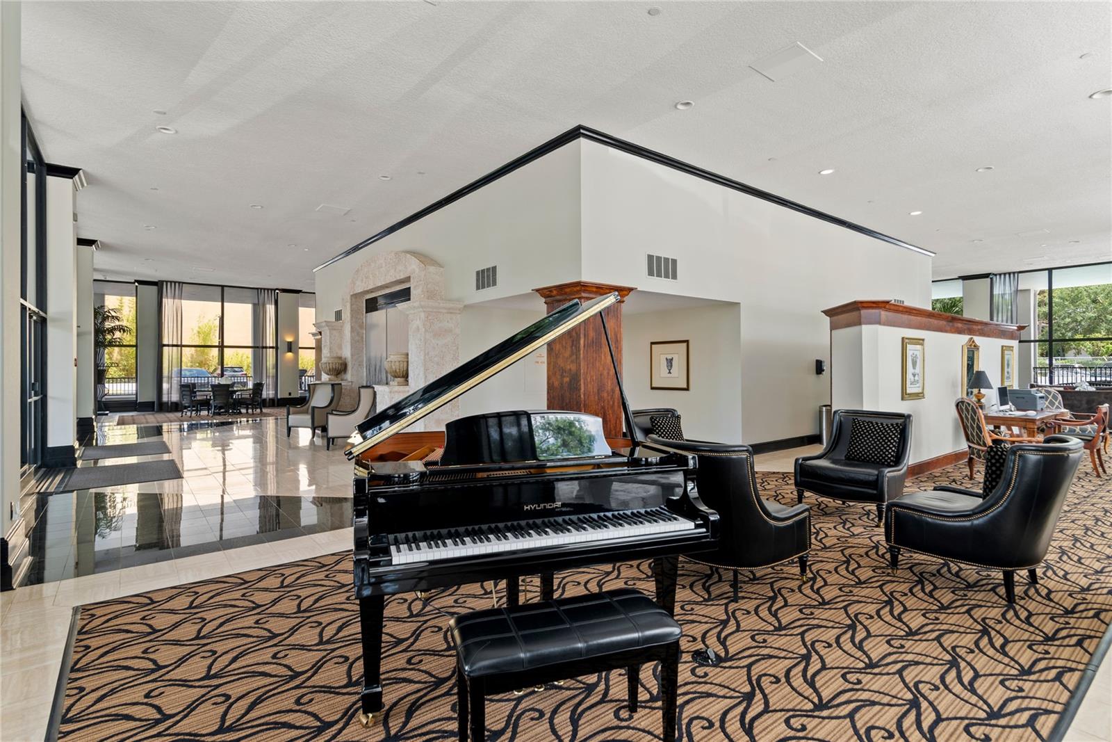 400 E COLONIAL DR #402, ORLANDO, FL, 32803