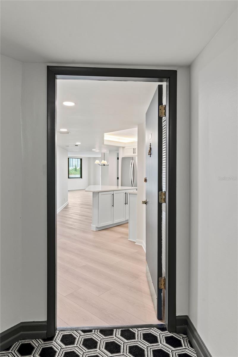 400 E COLONIAL DR #402, ORLANDO, FL, 32803