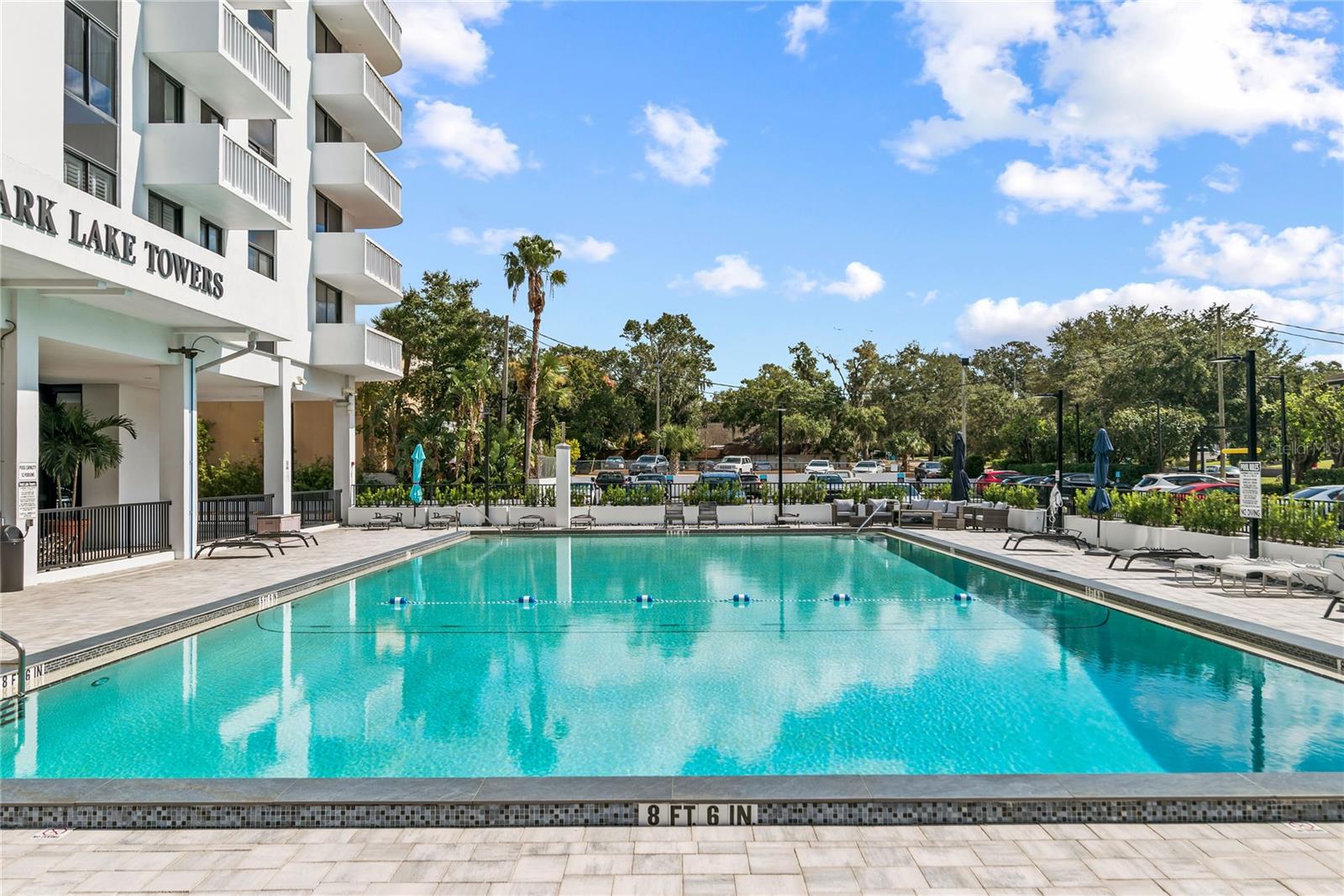 400 E COLONIAL DR #402, ORLANDO, FL, 32803