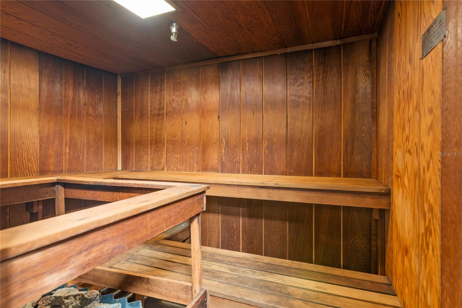 400 E COLONIAL DR #402, ORLANDO, FL, 32803