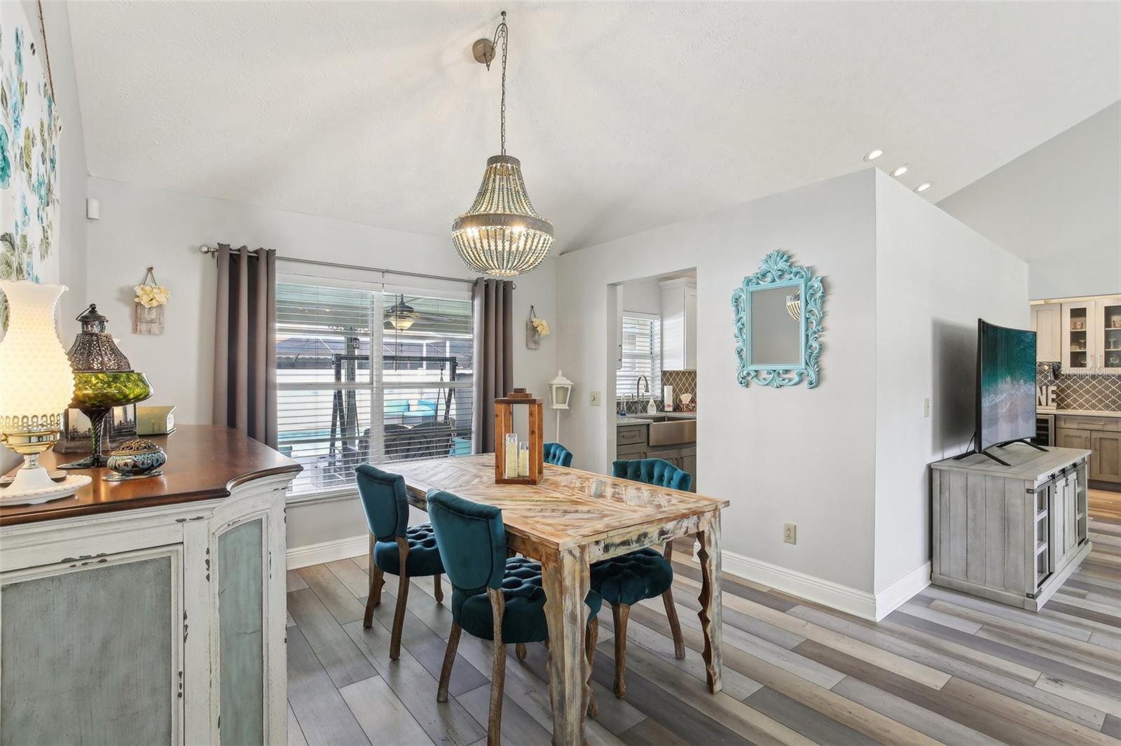 1421 BUCKNER RD, VALRICO, FL, 33596