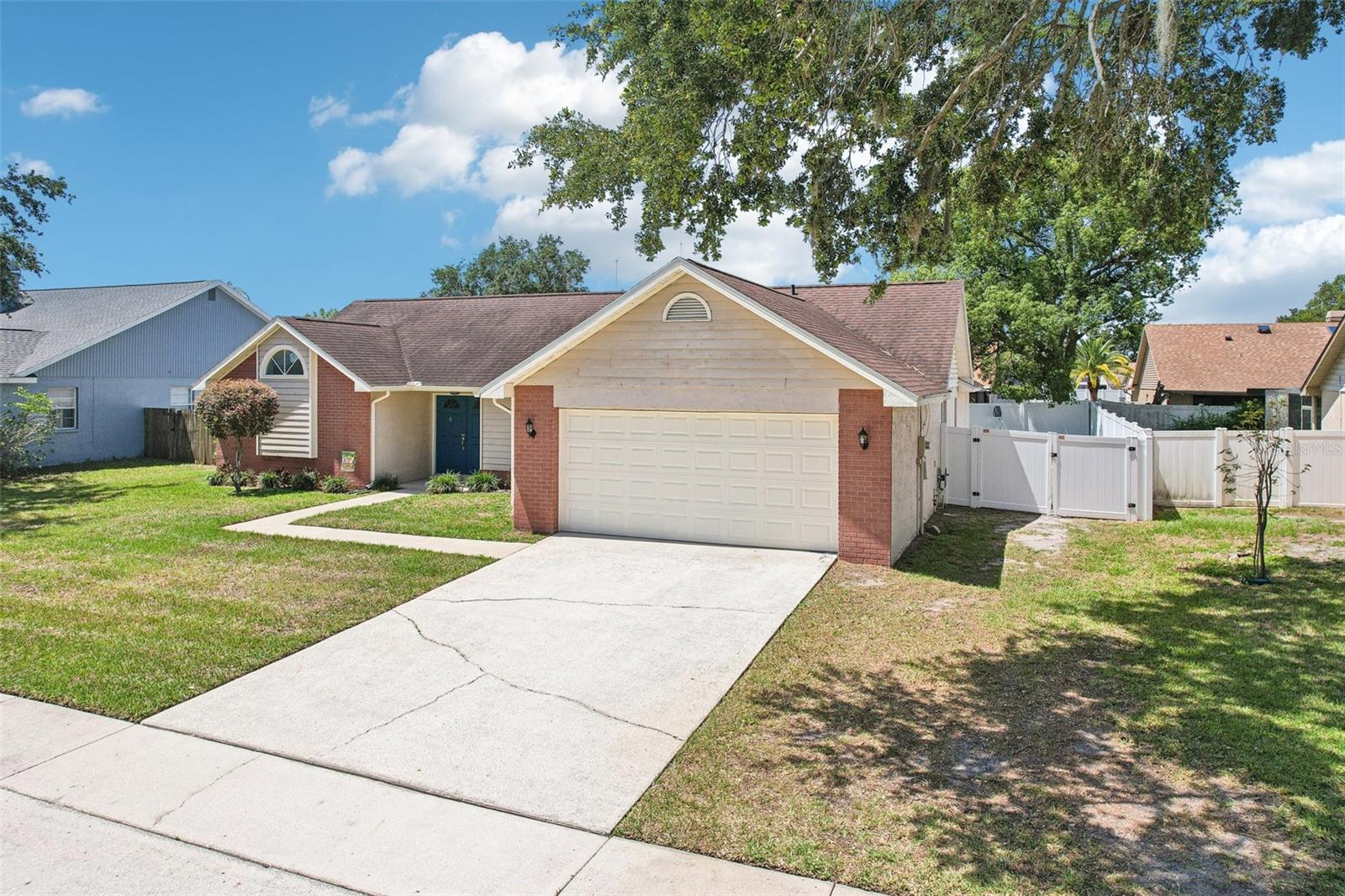 1421 BUCKNER RD, VALRICO, FL, 33596