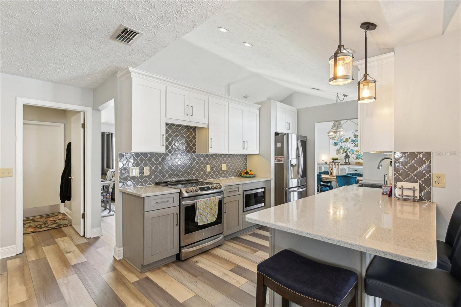 1421 BUCKNER RD, VALRICO, FL, 33596