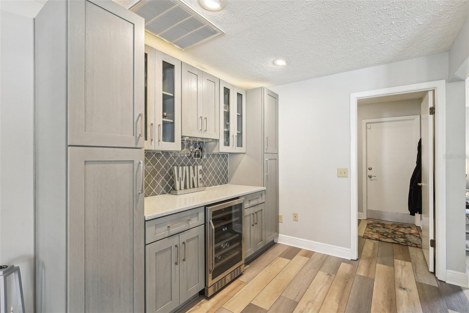 1421 BUCKNER RD, VALRICO, FL, 33596