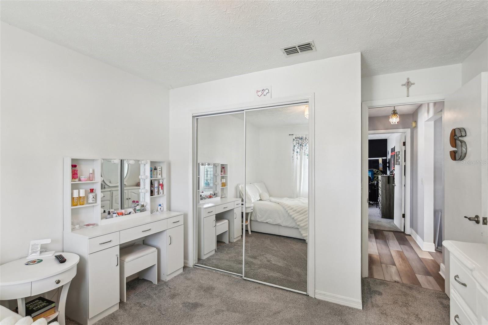 1421 BUCKNER RD, VALRICO, FL, 33596