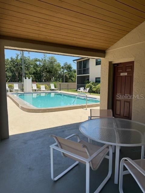 A4652636 Property Photo