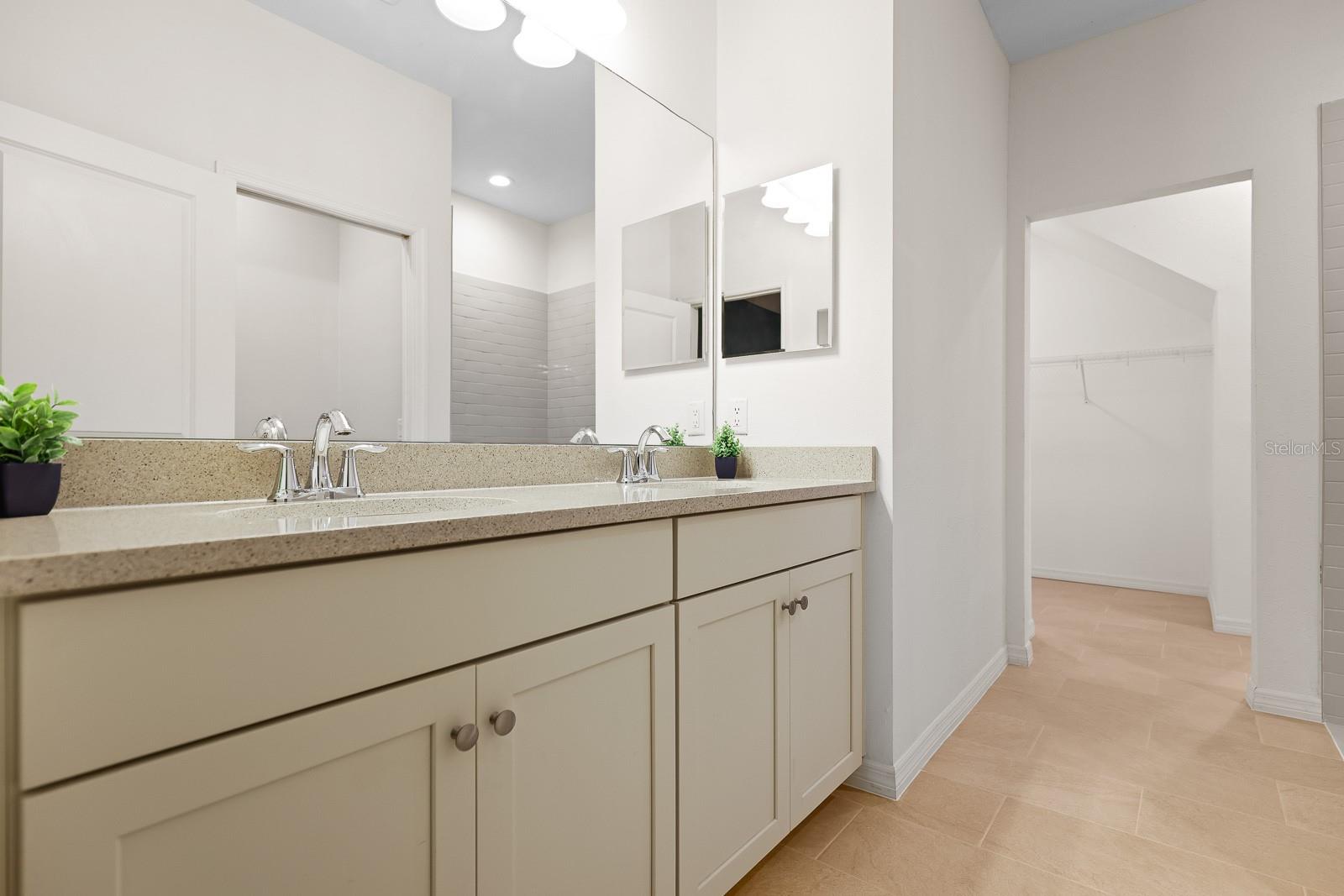 5613 KINGSLEY CORNER WAY, LITHIA, FL, 33547