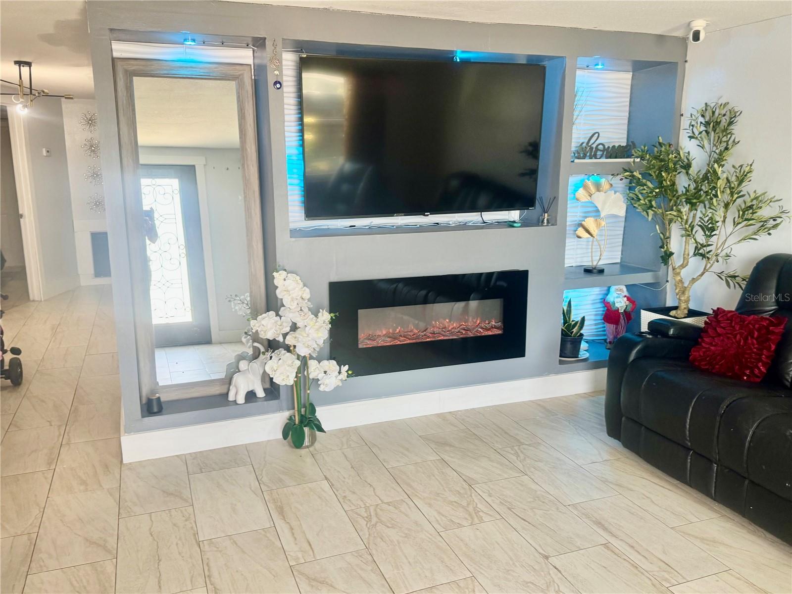 613 33RD AVE E, BRADENTON, FL, 34208