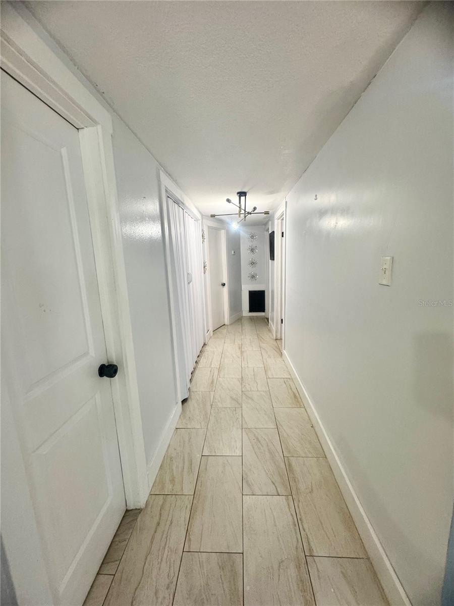 613 33RD AVE E, BRADENTON, FL, 34208