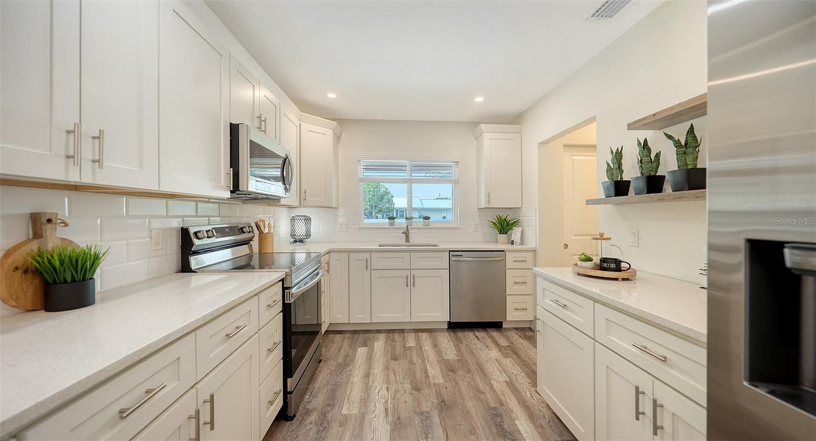 A4652652 Property Photo
