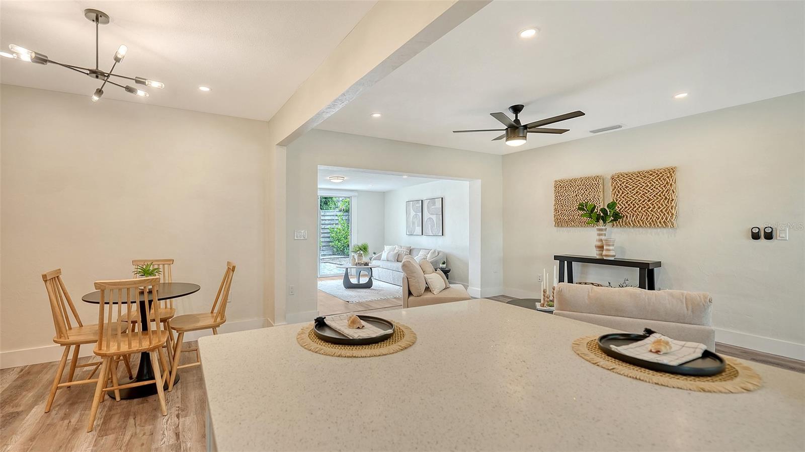 A4652652 Property Photo