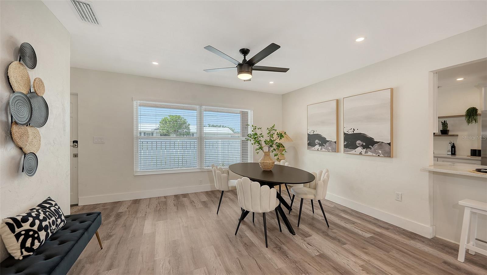 A4652652 Property Photo