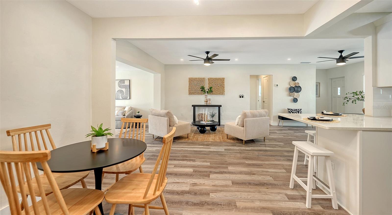 A4652652 Property Photo
