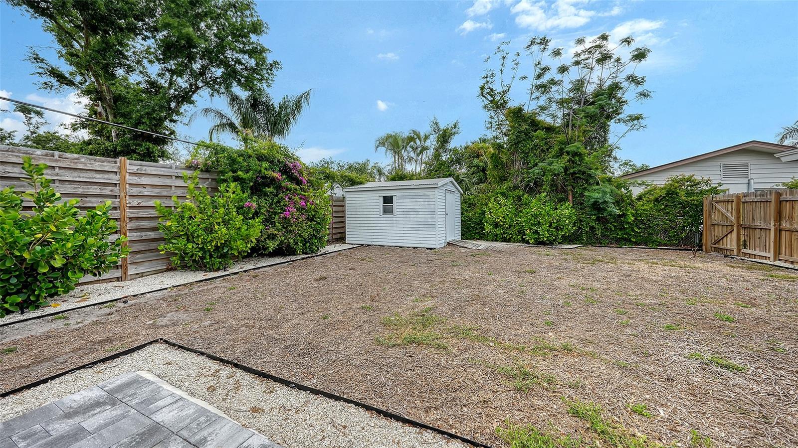A4652652 Property Photo