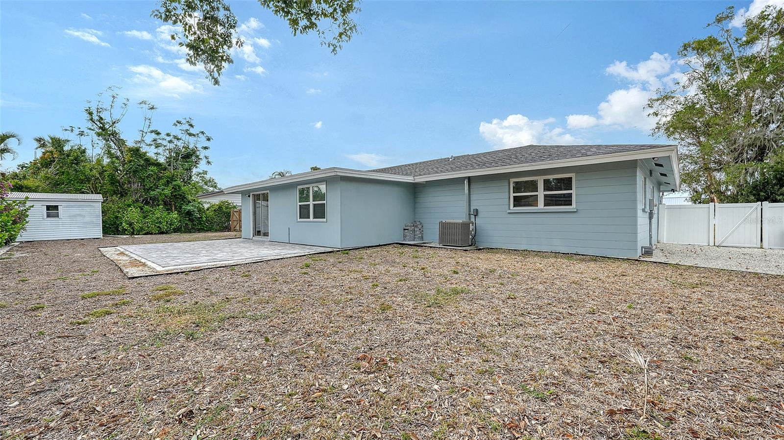 A4652652 Property Photo