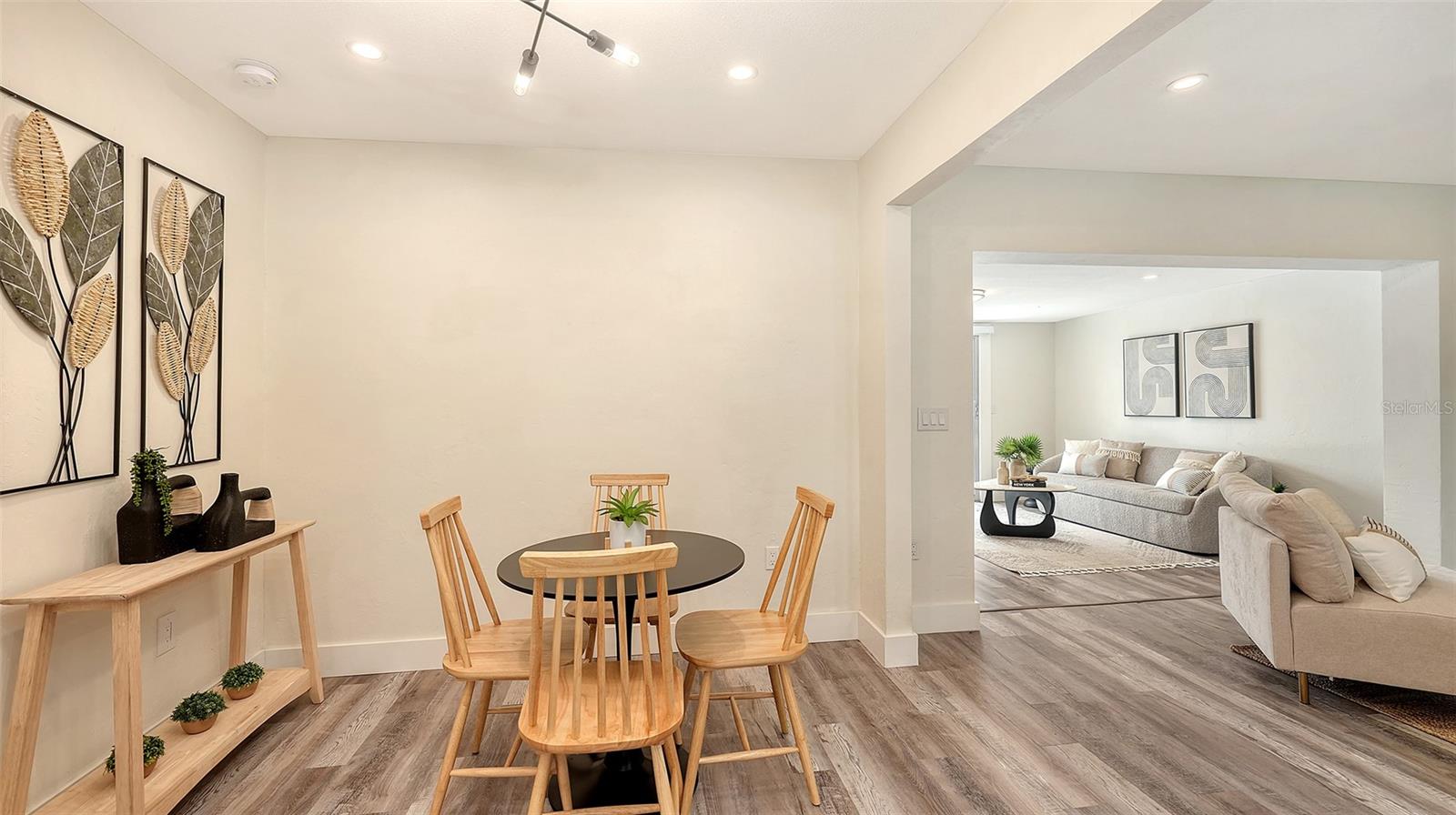 A4652652 Property Photo