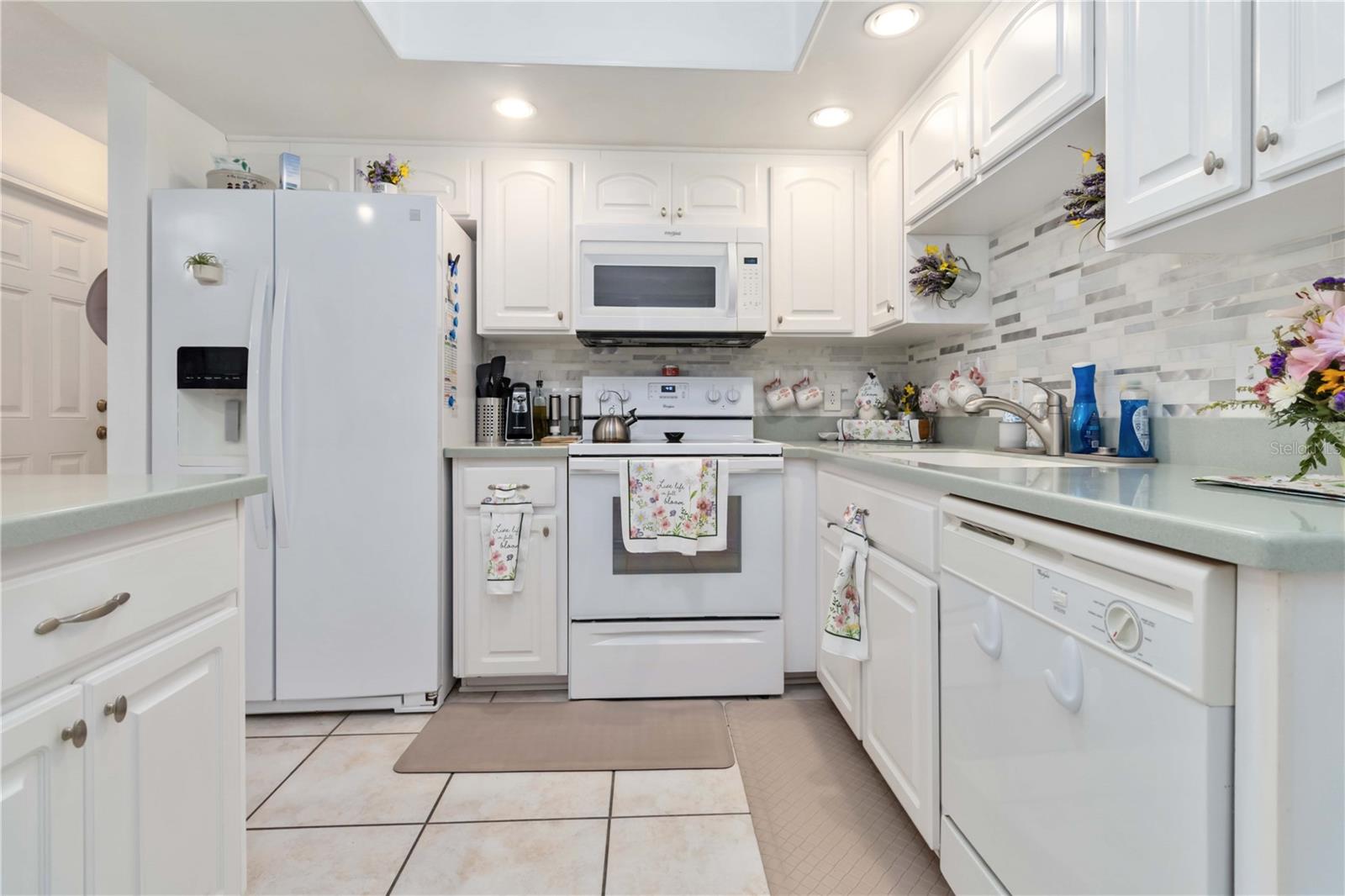 1804 W SHORES RD, MELBOURNE, FL, 32935