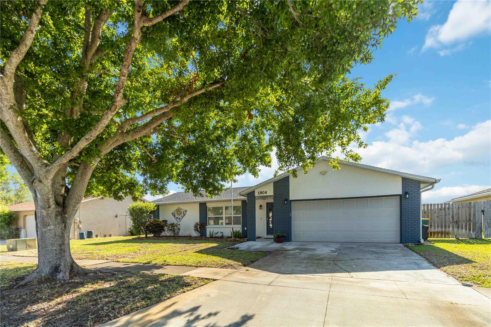 1804 W SHORES RD, MELBOURNE, FL, 32935