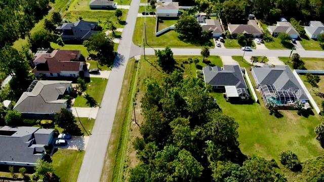 57 LONDONDERRY DR, PALM COAST, FL, 32137