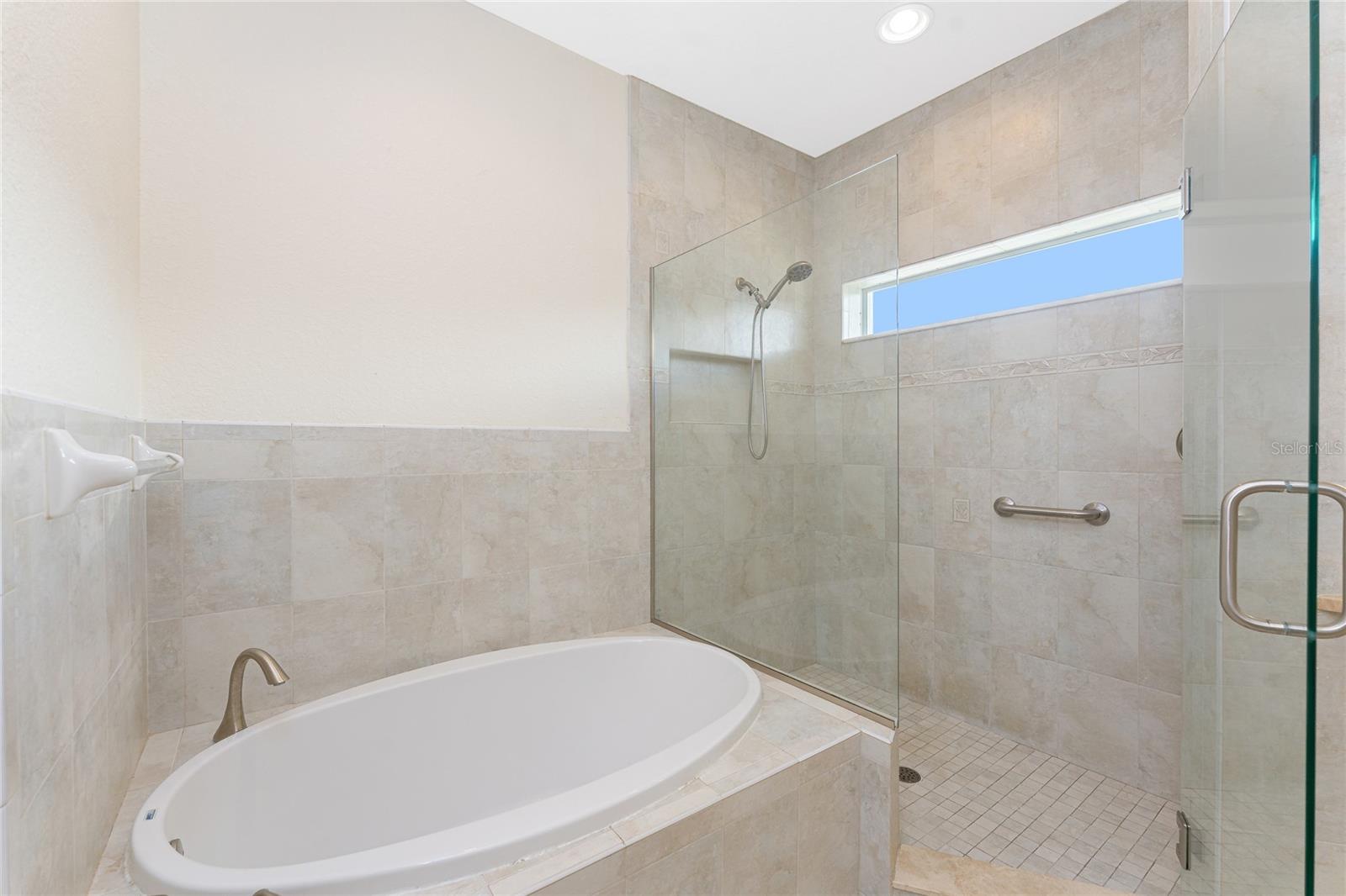 233 BEENEY RD SE, PORT CHARLOTTE, FL, 33952