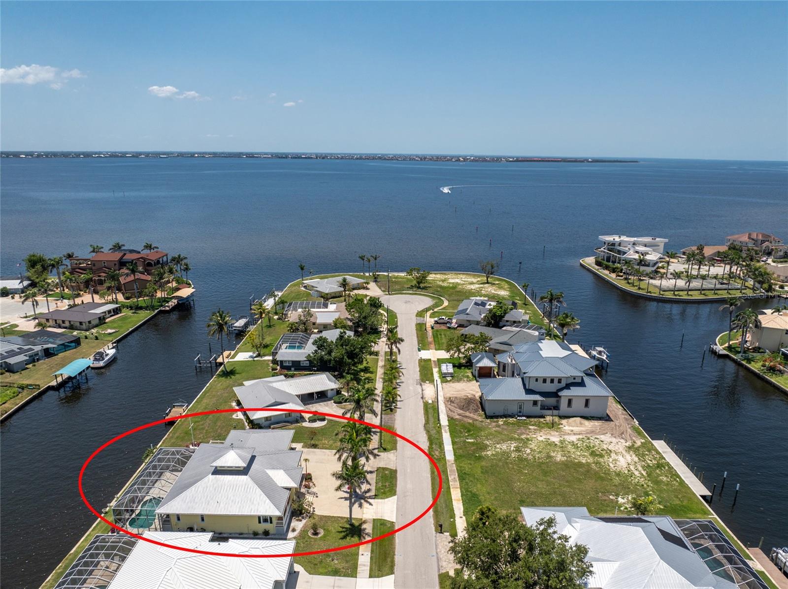 233 BEENEY RD SE, PORT CHARLOTTE, FL, 33952
