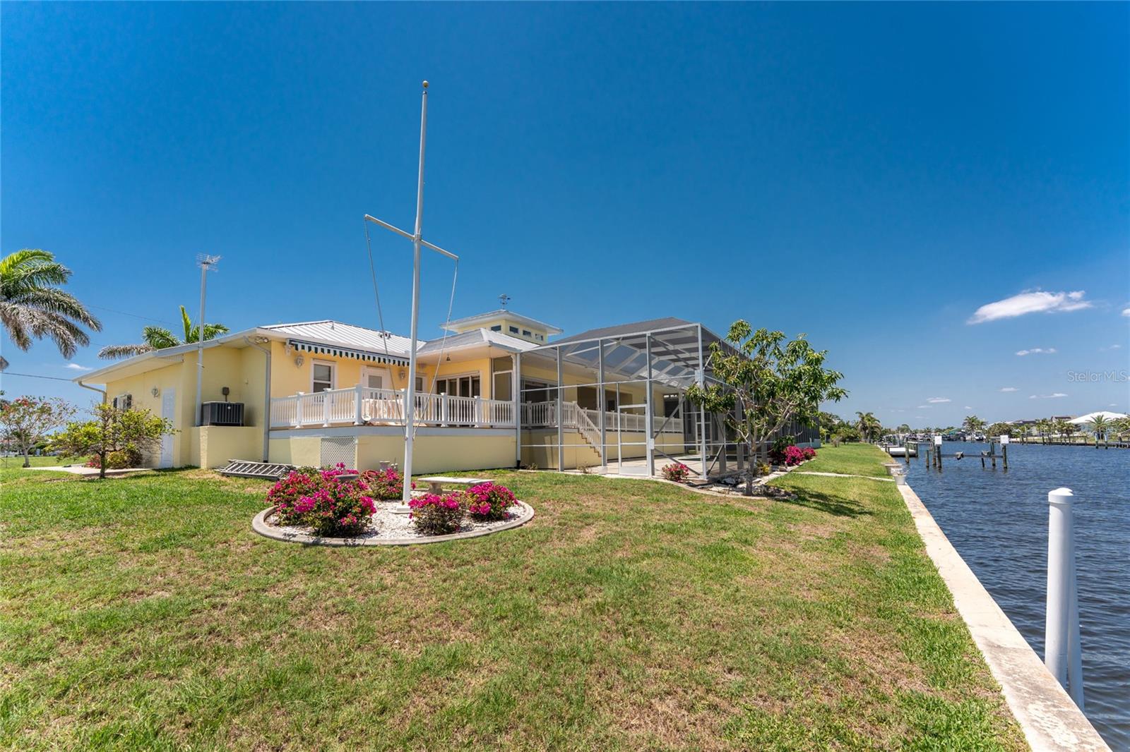 233 BEENEY RD SE, PORT CHARLOTTE, FL, 33952