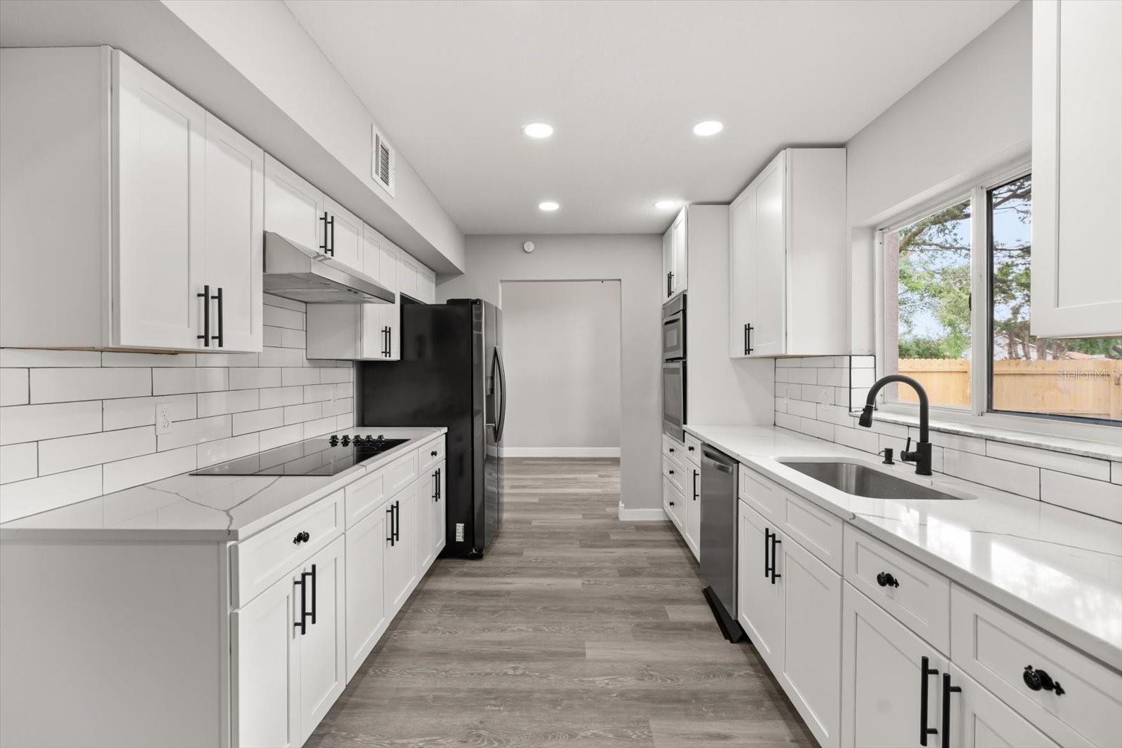 2421 DEERMEADOW DR, APOPKA, FL, 32703