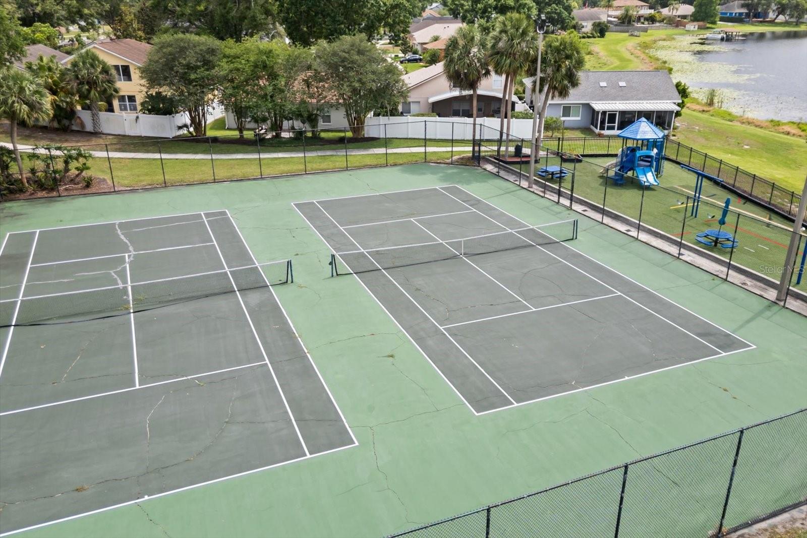 2421 DEERMEADOW DR, APOPKA, FL, 32703