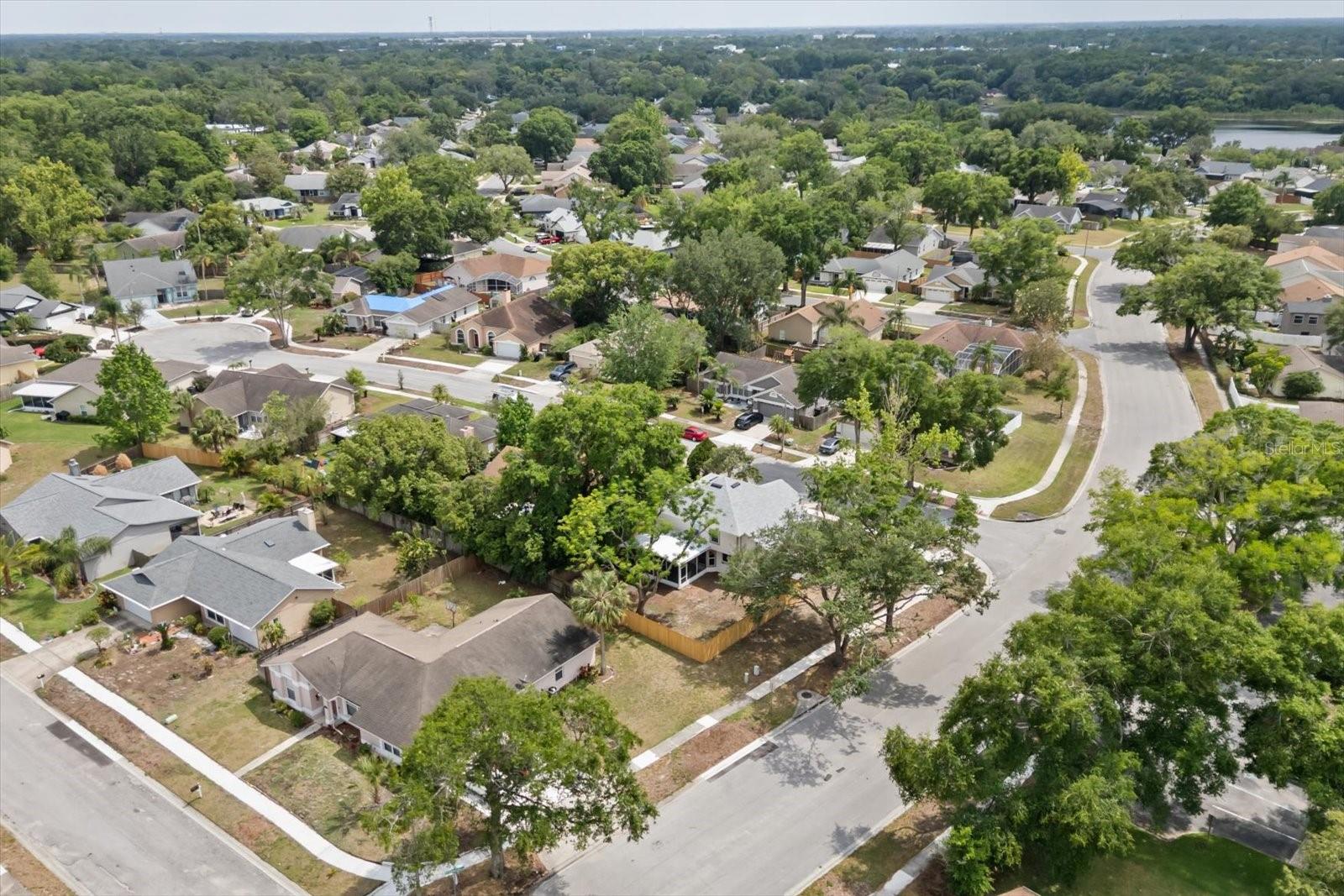 2421 DEERMEADOW DR, APOPKA, FL, 32703