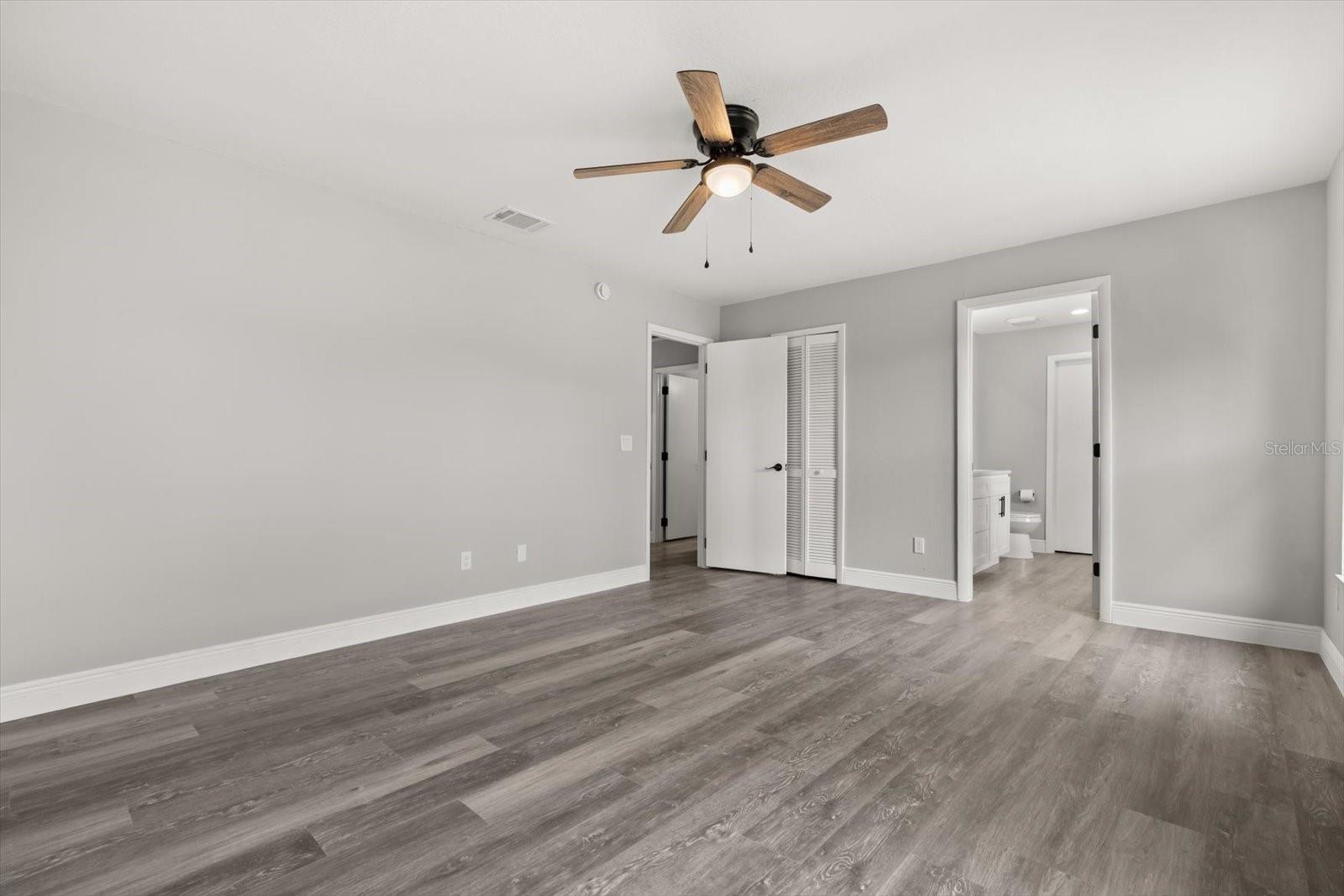 2421 DEERMEADOW DR, APOPKA, FL, 32703