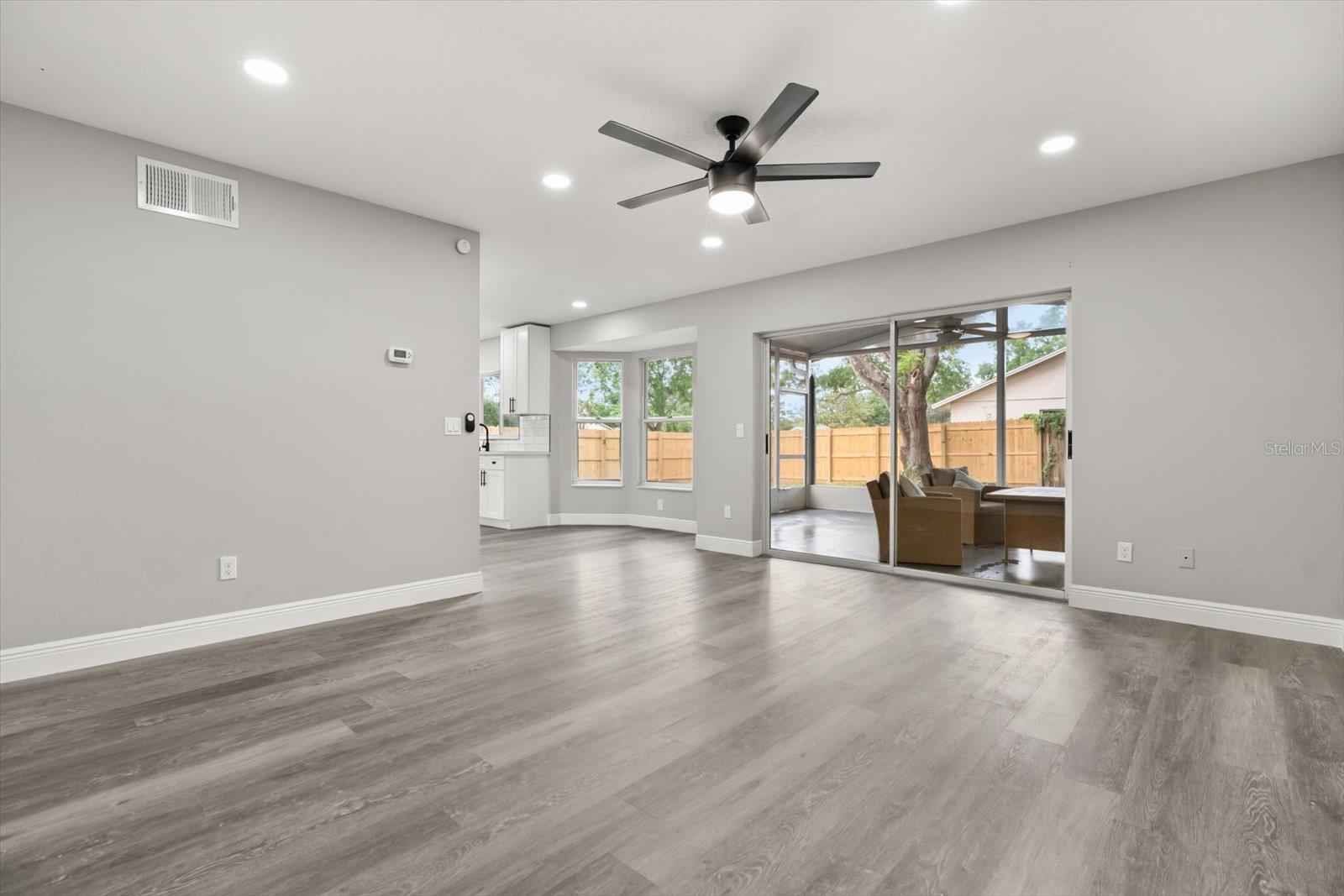 2421 DEERMEADOW DR, APOPKA, FL, 32703