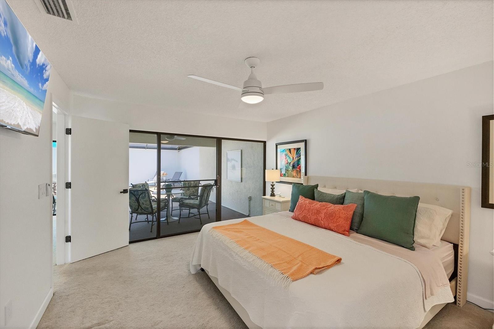 3919 GLEN OAKS MANOR DR, SARASOTA, FL, 34232