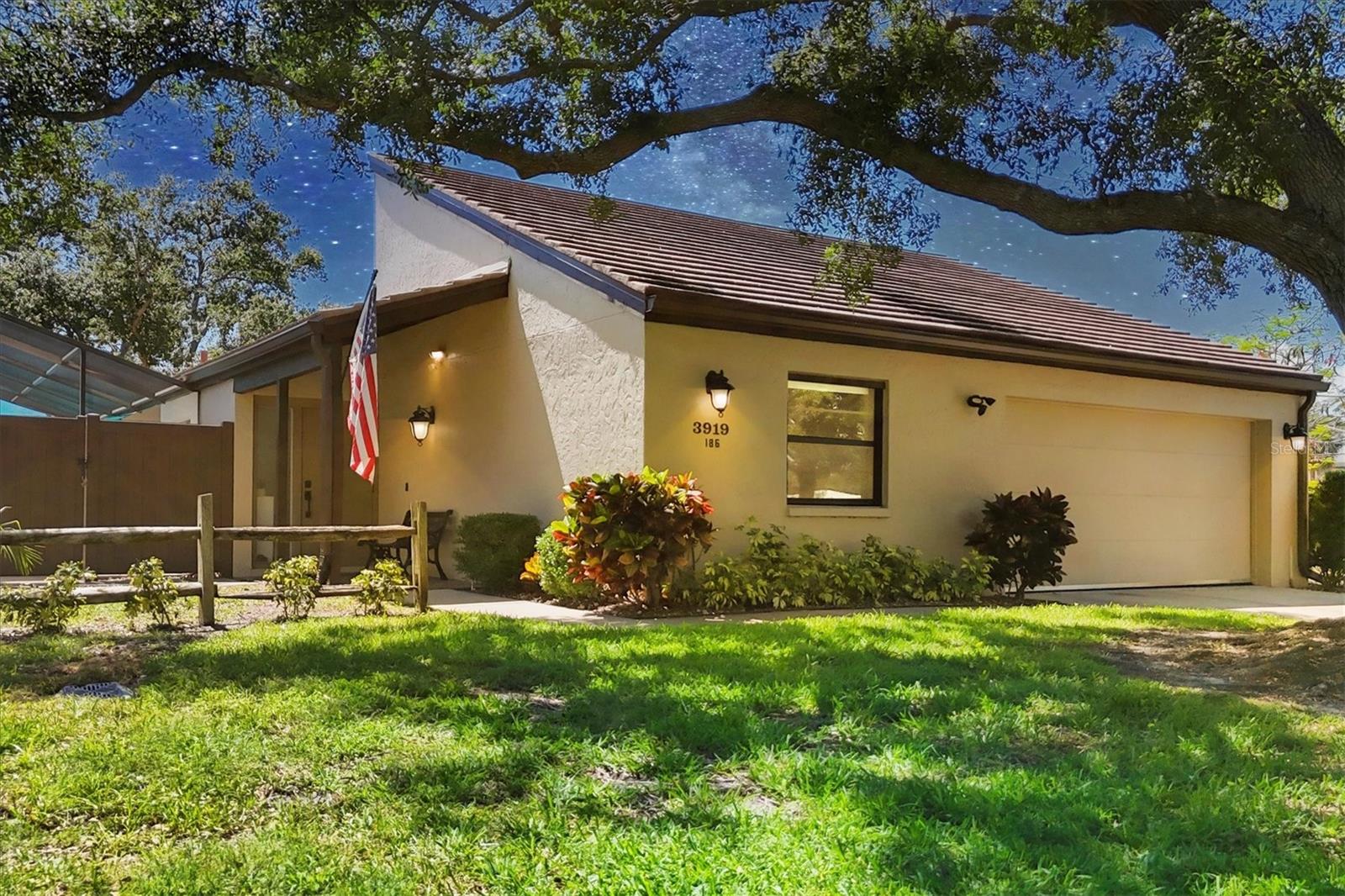 3919 GLEN OAKS MANOR DR, SARASOTA, FL, 34232