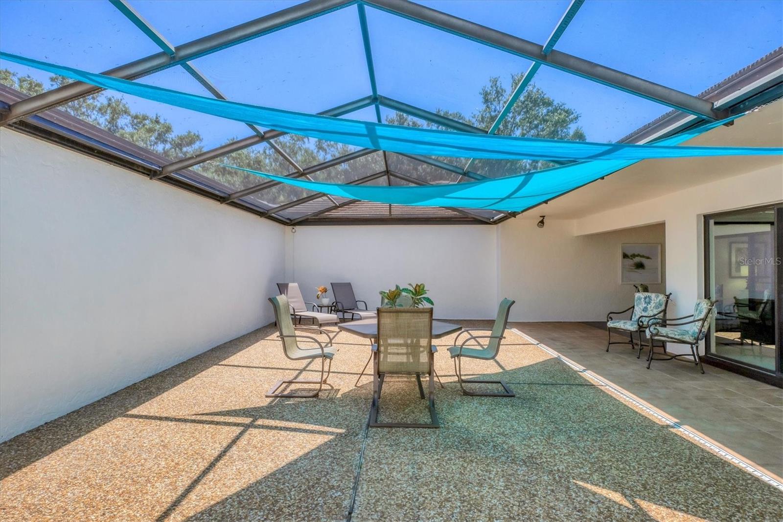 3919 GLEN OAKS MANOR DR, SARASOTA, FL, 34232