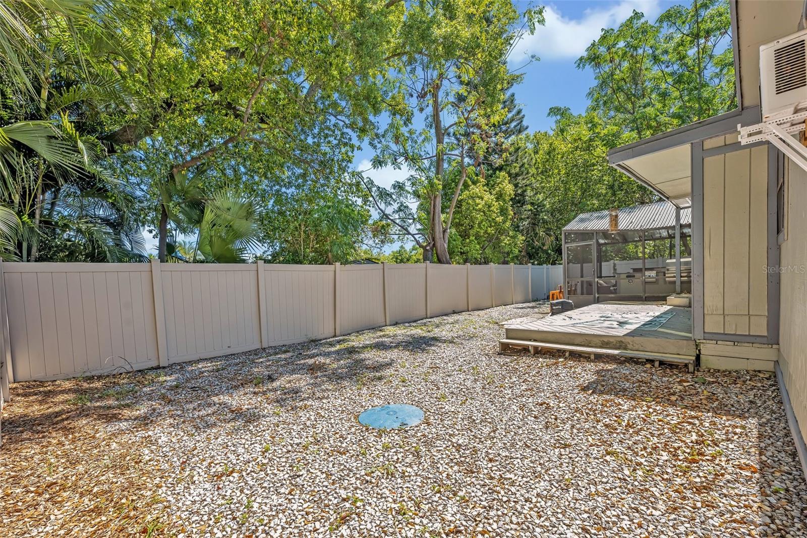 525 S CRYSTAL LAKE DR, ORLANDO, FL, 32803