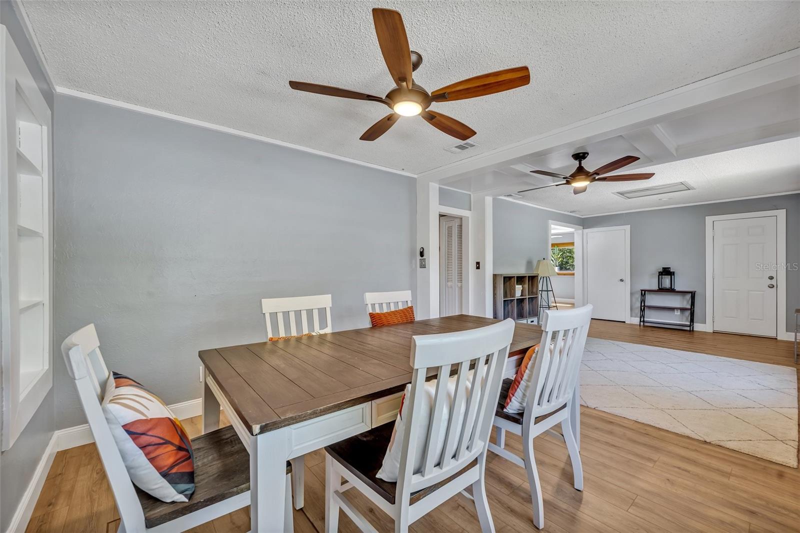 525 S CRYSTAL LAKE DR, ORLANDO, FL, 32803