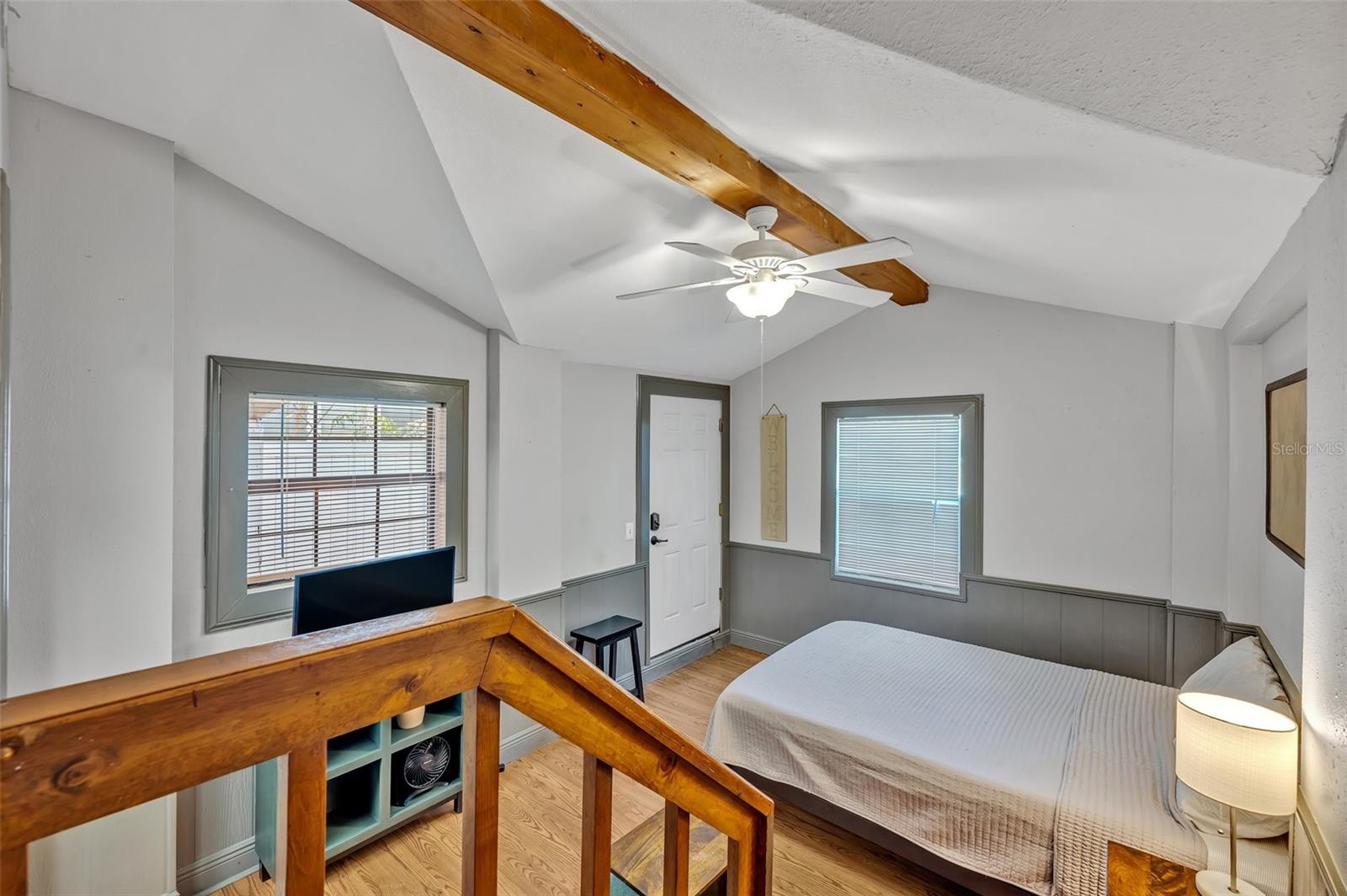 525 S CRYSTAL LAKE DR, ORLANDO, FL, 32803