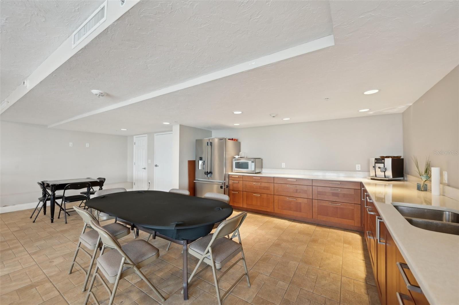 101 S GULFSTREAM AVE #6C, SARASOTA, FL, 34236