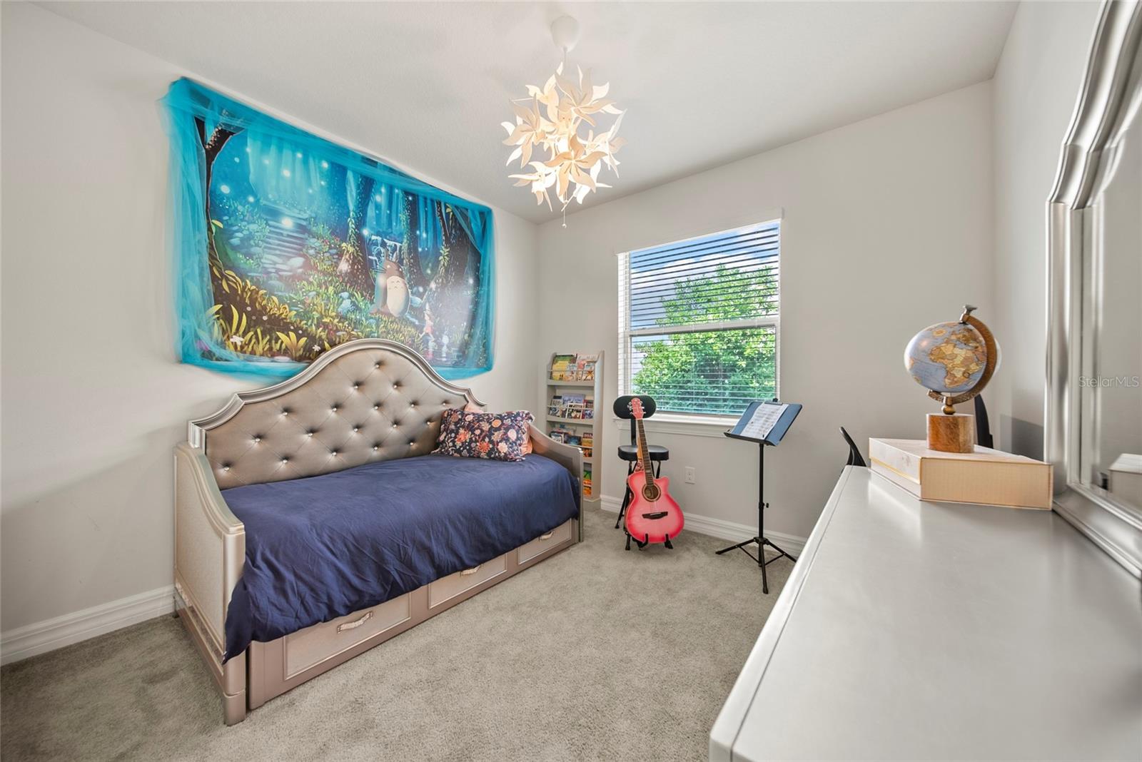 First Floor Middle Bedroom