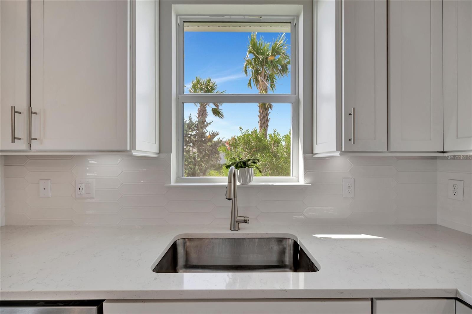 10121 BEACHWALK DR, ENGLEWOOD, FL, 34223