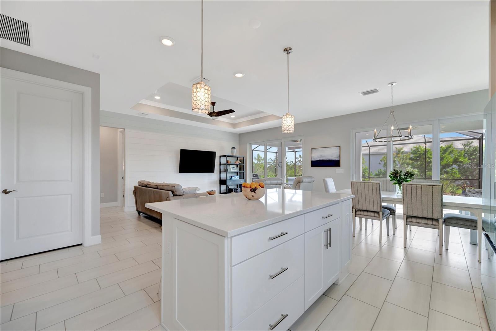 10121 BEACHWALK DR, ENGLEWOOD, FL, 34223