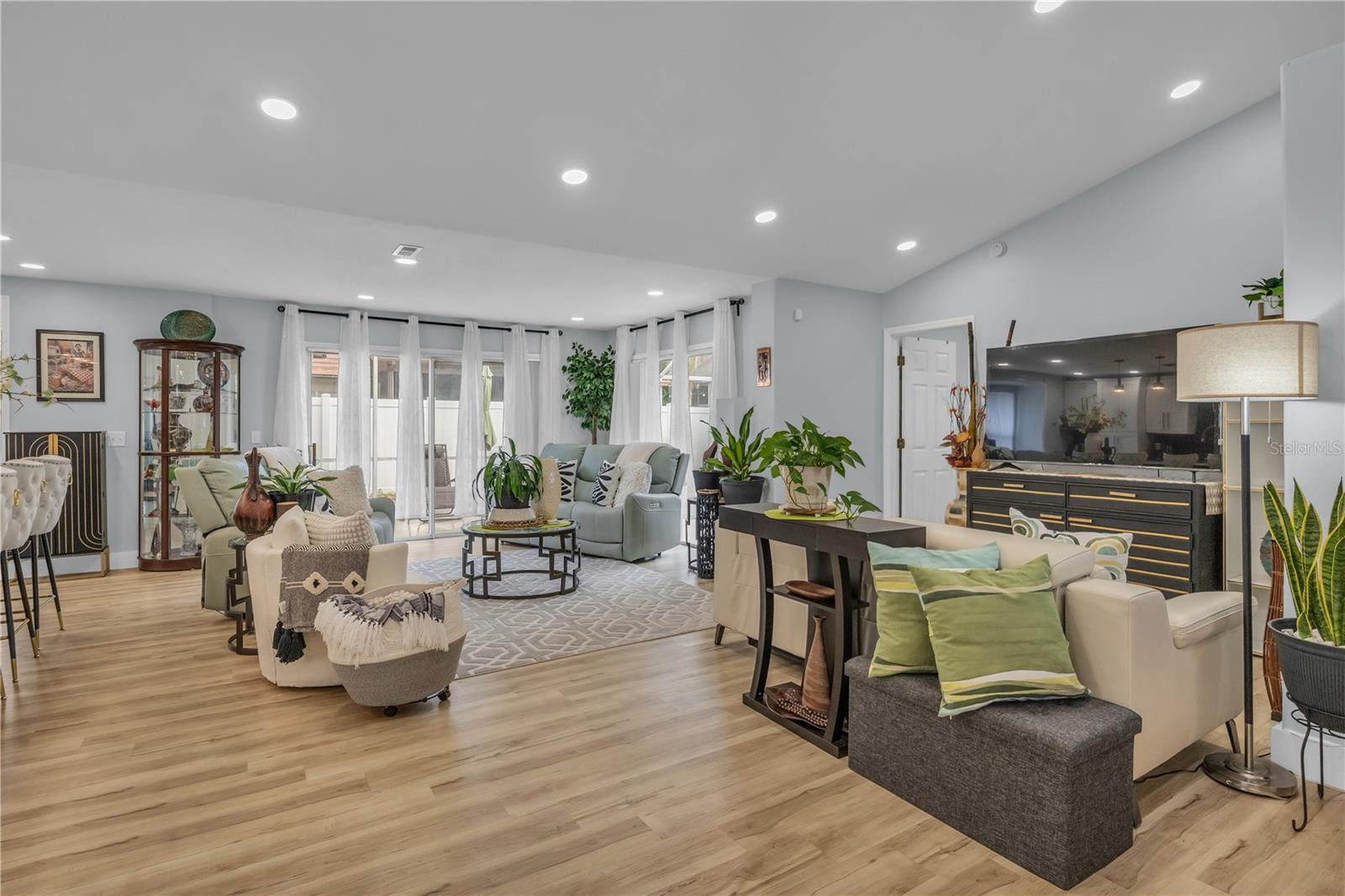 332 WOOD DOVE AVE, TARPON SPRINGS, FL, 34689