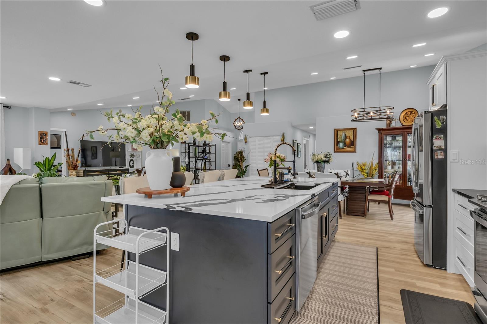 332 WOOD DOVE AVE, TARPON SPRINGS, FL, 34689