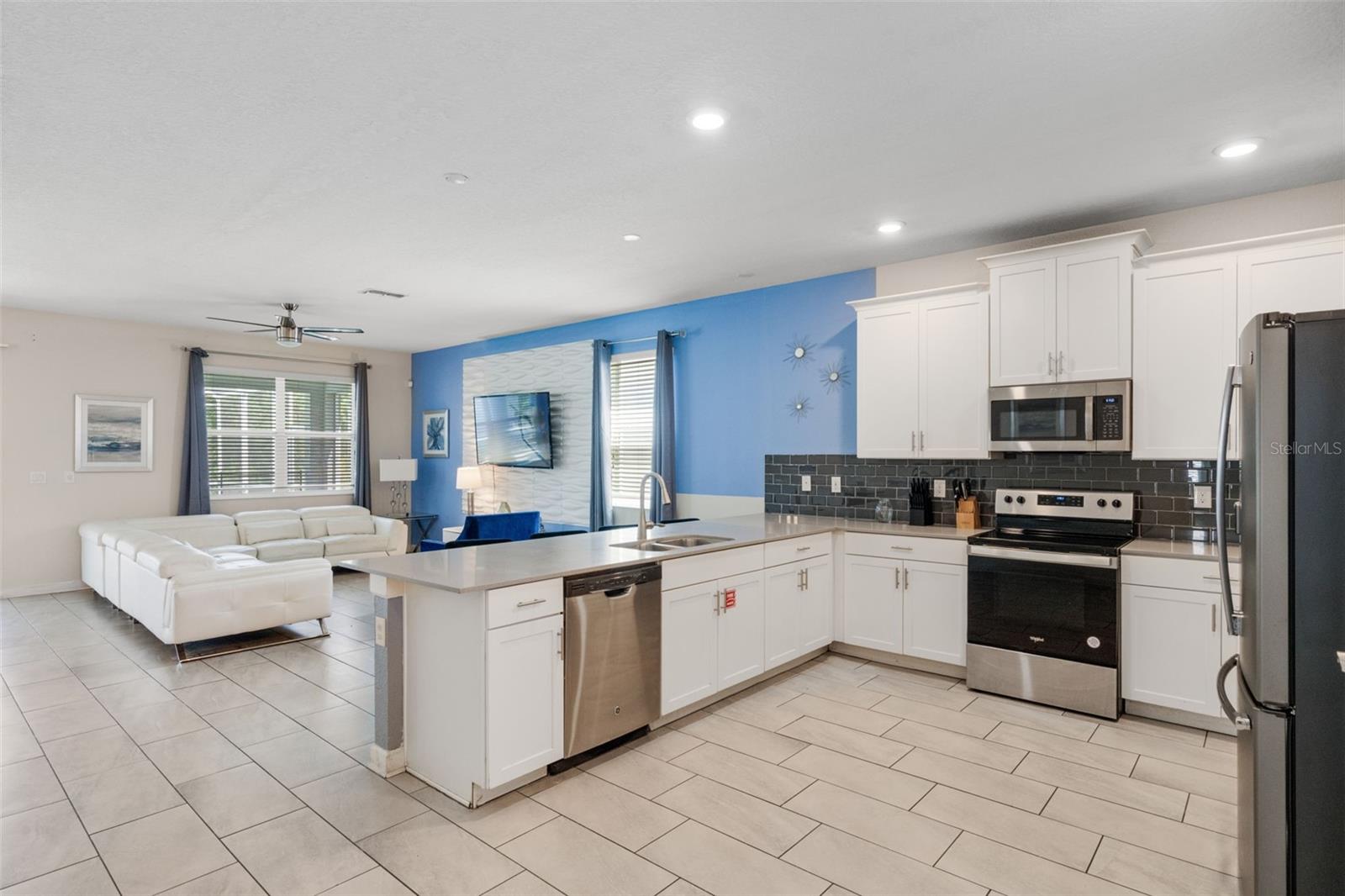 8807 INTERLOCKING CT, DAVENPORT, FL, 33896