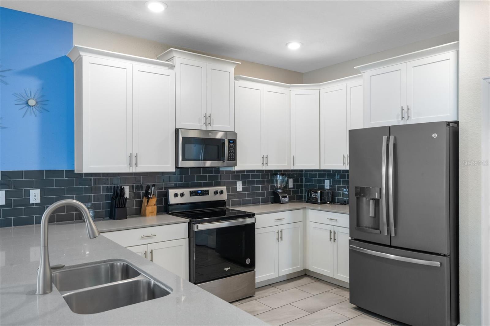 8807 INTERLOCKING CT, DAVENPORT, FL, 33896