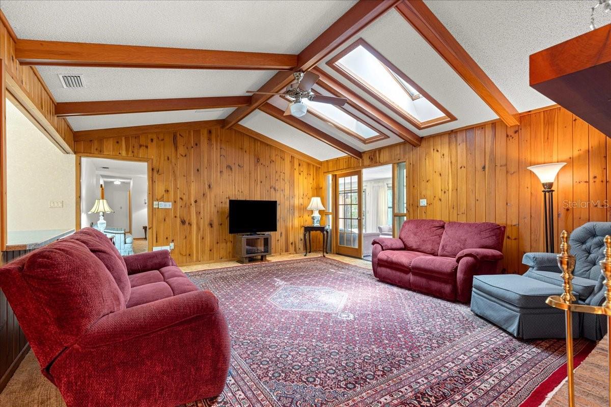 2416 SE 15TH ST, OCALA, FL, 34471