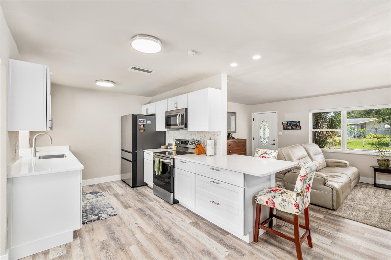 1530 PICARDY CIR, CLEARWATER, FL, 33755