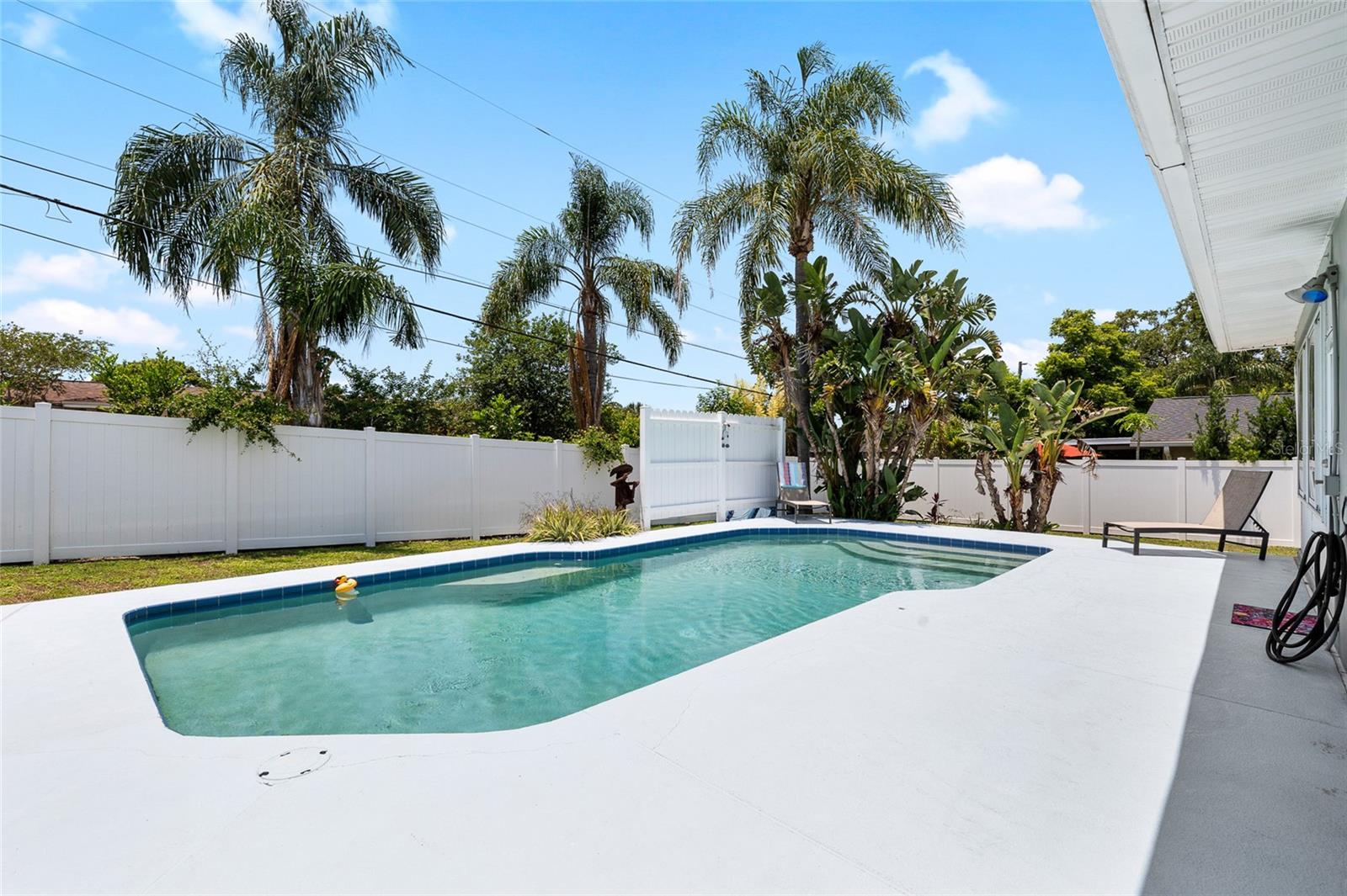 1530 PICARDY CIR, CLEARWATER, FL, 33755