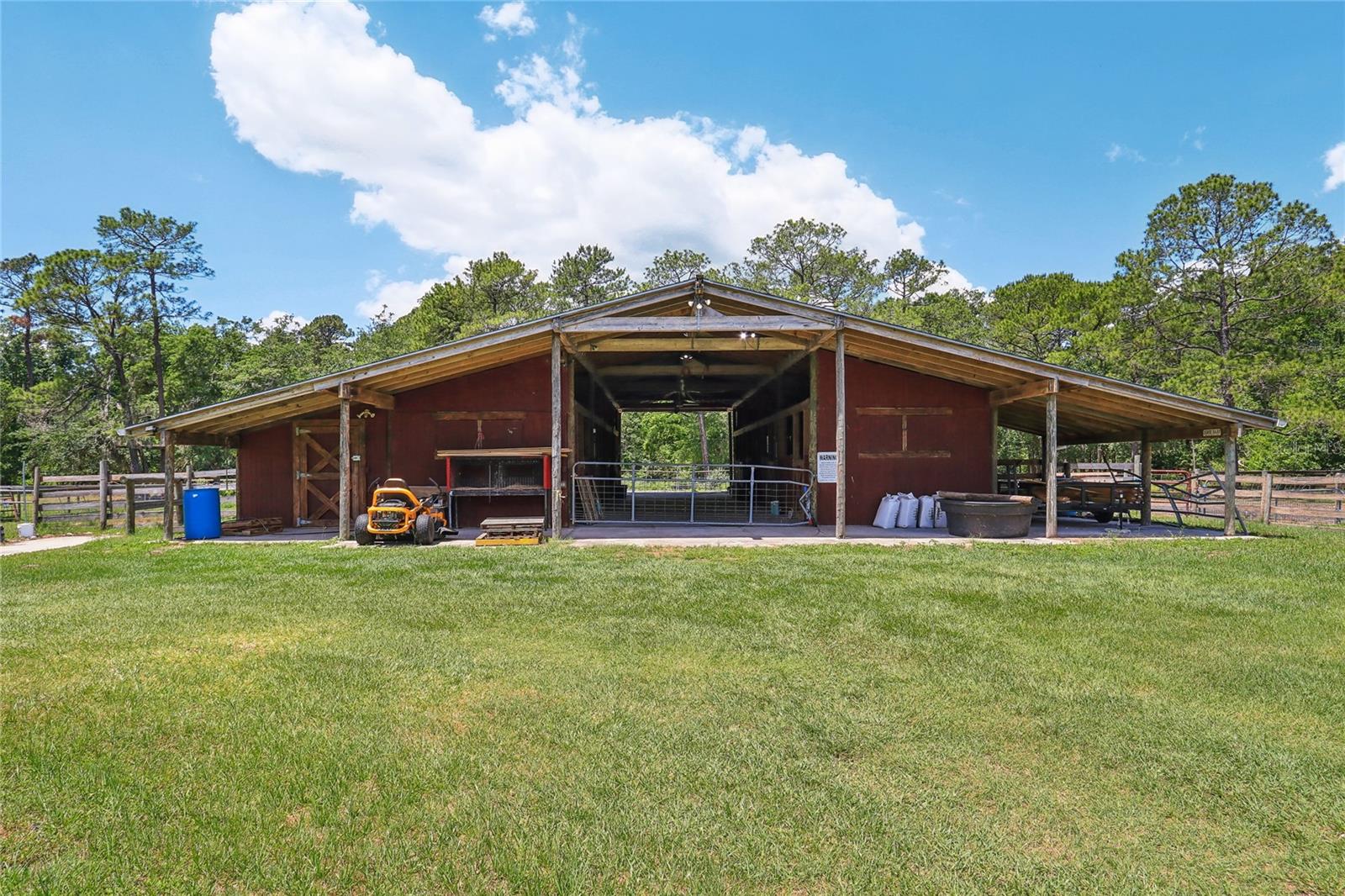 21320 PARADISE WAY, EUSTIS, FL, 32736